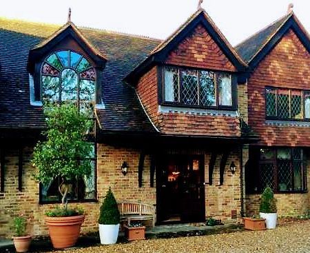 Tudor Place Bed and Breakfast Winnersh Exterior foto